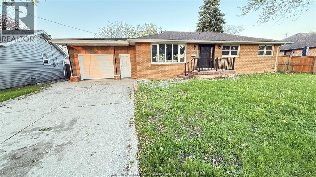 MLS# 26010149: 3010 BYNG, Windsor, Canada