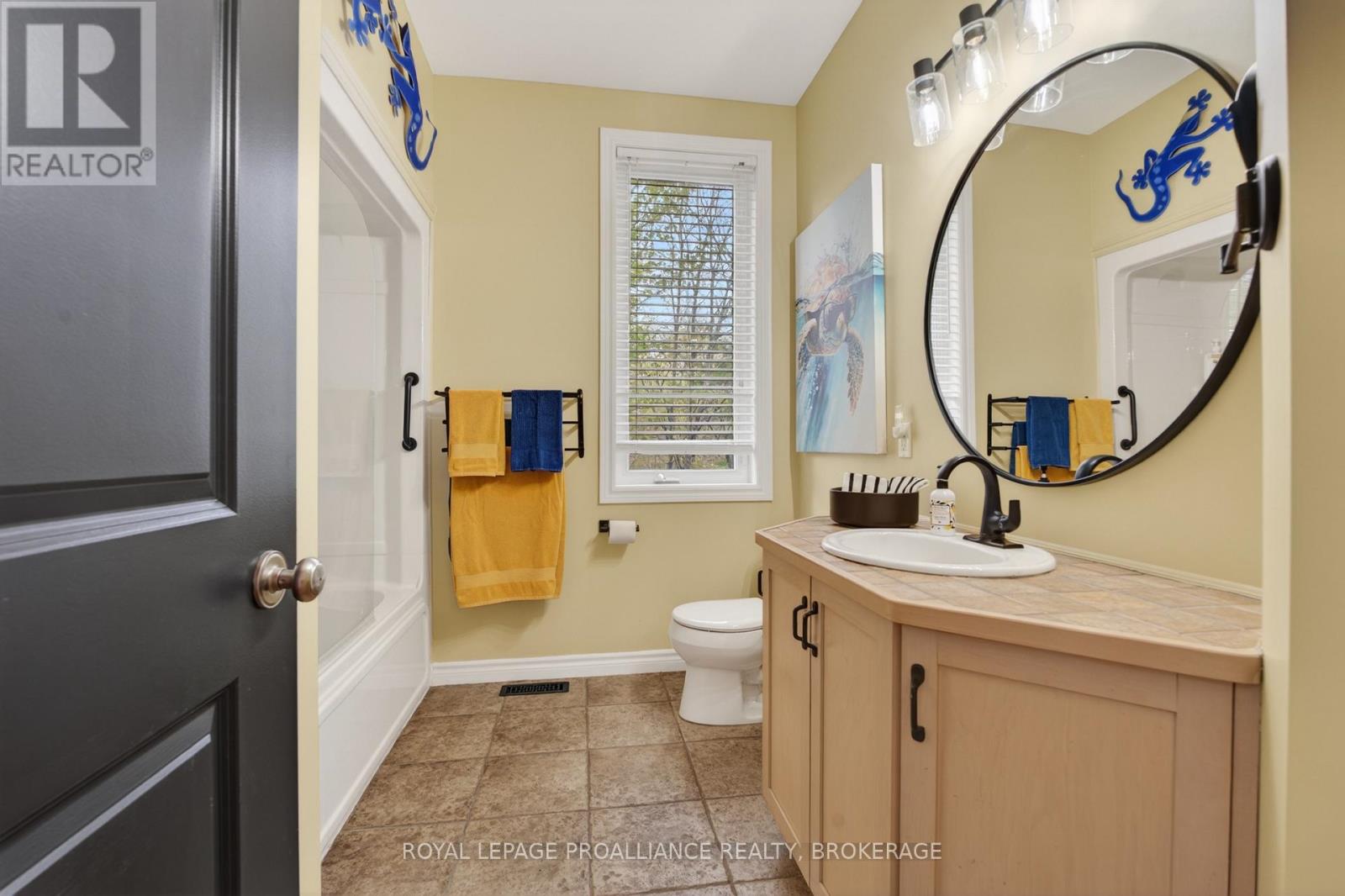 4194c Hiawatha Lane, Frontenac, Ontario  K0H 1H0 - Photo 17 - X13109834