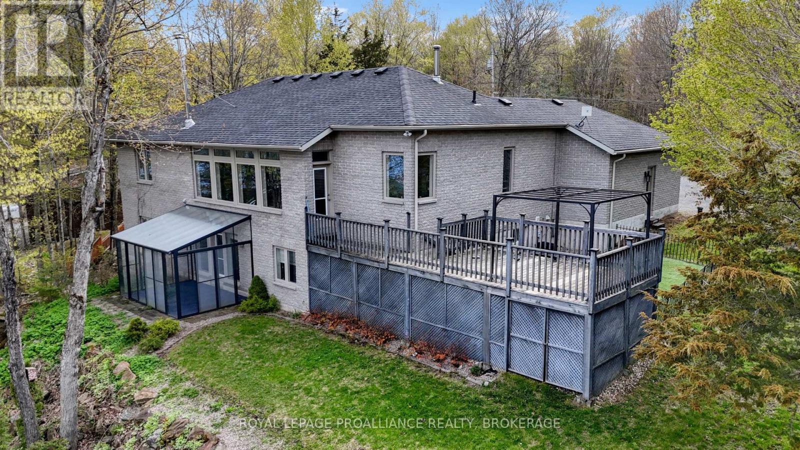 4194c Hiawatha Lane, Frontenac, Ontario  K0H 1H0 - Photo 3 - X13109834