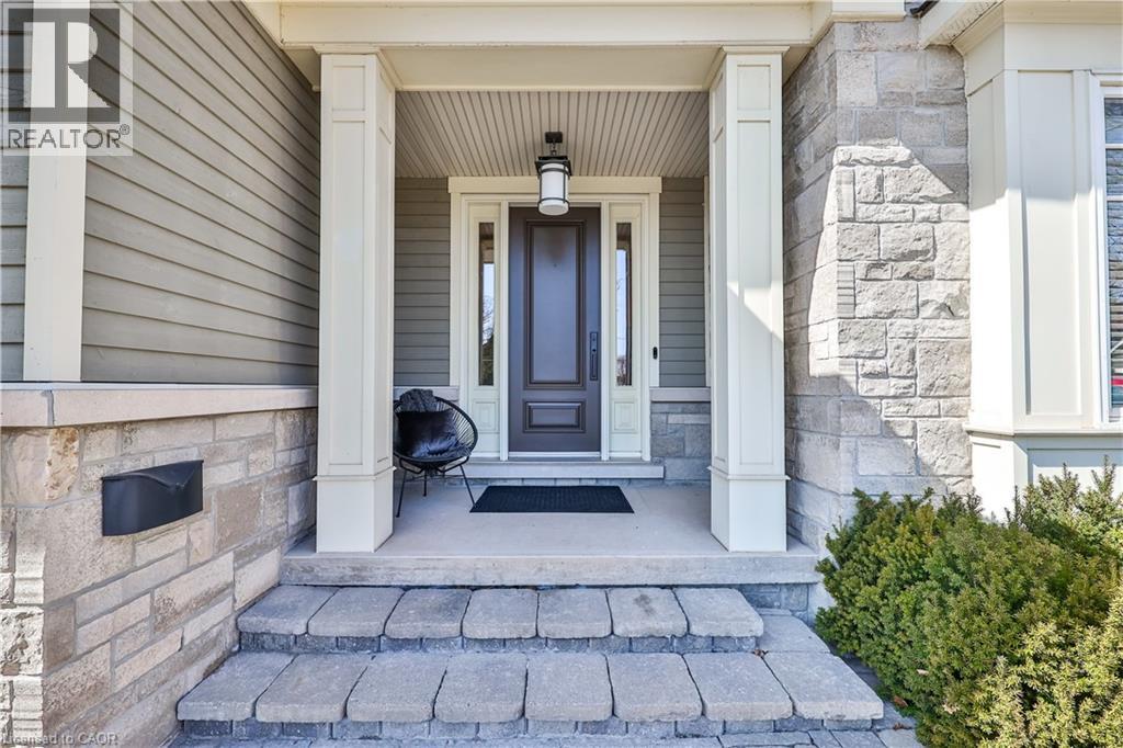 283 Jennings Crescent, Oakville, Ontario  L6L 1W3 - Photo 2 - 40803333