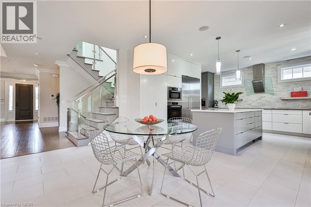 283 Jennings Crescent, Oakville, Ontario  L6L 1W3 - Photo 9 - 40803333