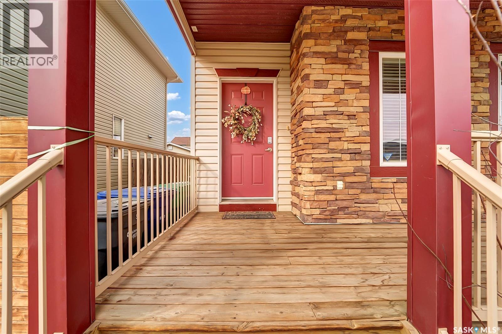 531 Gordon Road, Saskatoon, Saskatchewan  S7T 0A7 - Photo 3 - SK035518