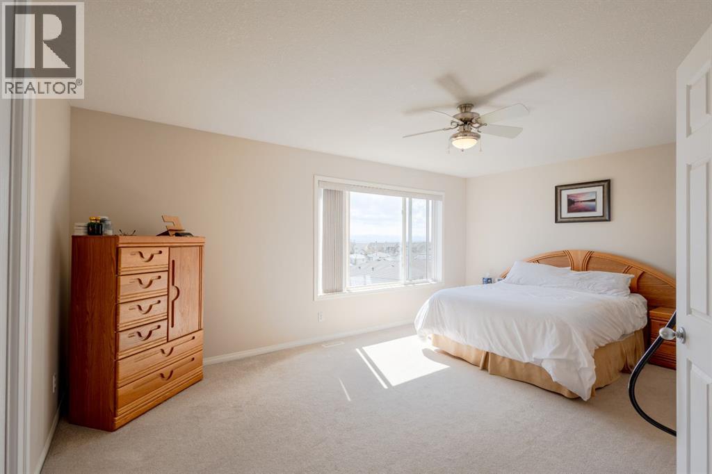 37 Royal Birch Close NW, Calgary, Alberta  T3G 5N8 - Photo 27 - A2308994
