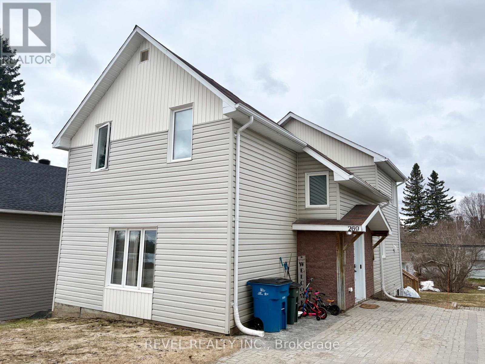 269 SIXTH AVENUE, Cochrane, Ontario