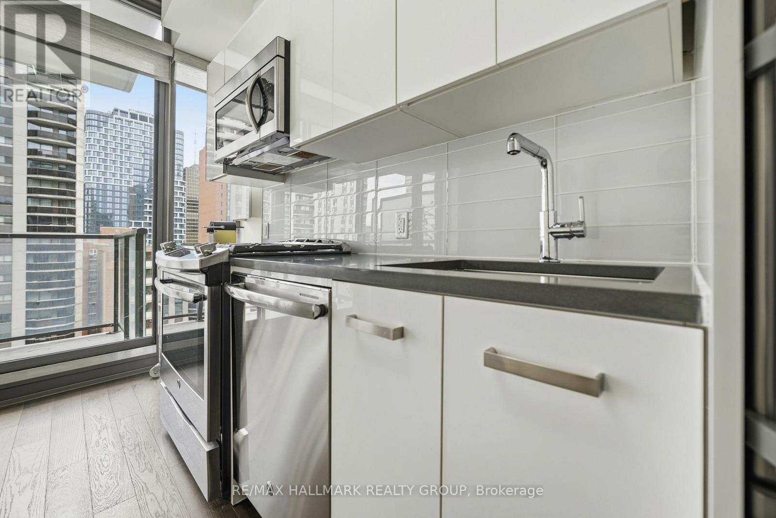 1009 - 224 Lyon Street N, Ottawa, Ontario  K1R 0C1 - Photo 5 - X13109750