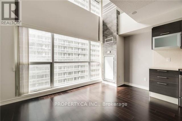 514 - 386 Yonge Street, Toronto, Ontario  M5B 0A5 - Photo 6 - C13109772