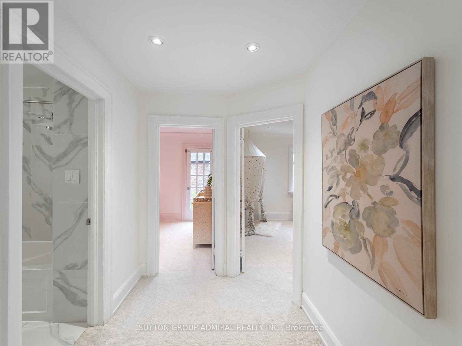 7 Glenarden Road, Toronto, Ontario  M6C 3J8 - Photo 22 - C13109810