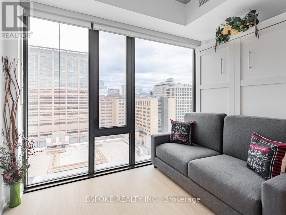 1404 - 195 Mccaul Street, Toronto, Ontario  M5T 0E5 - Photo 11 - C13109814