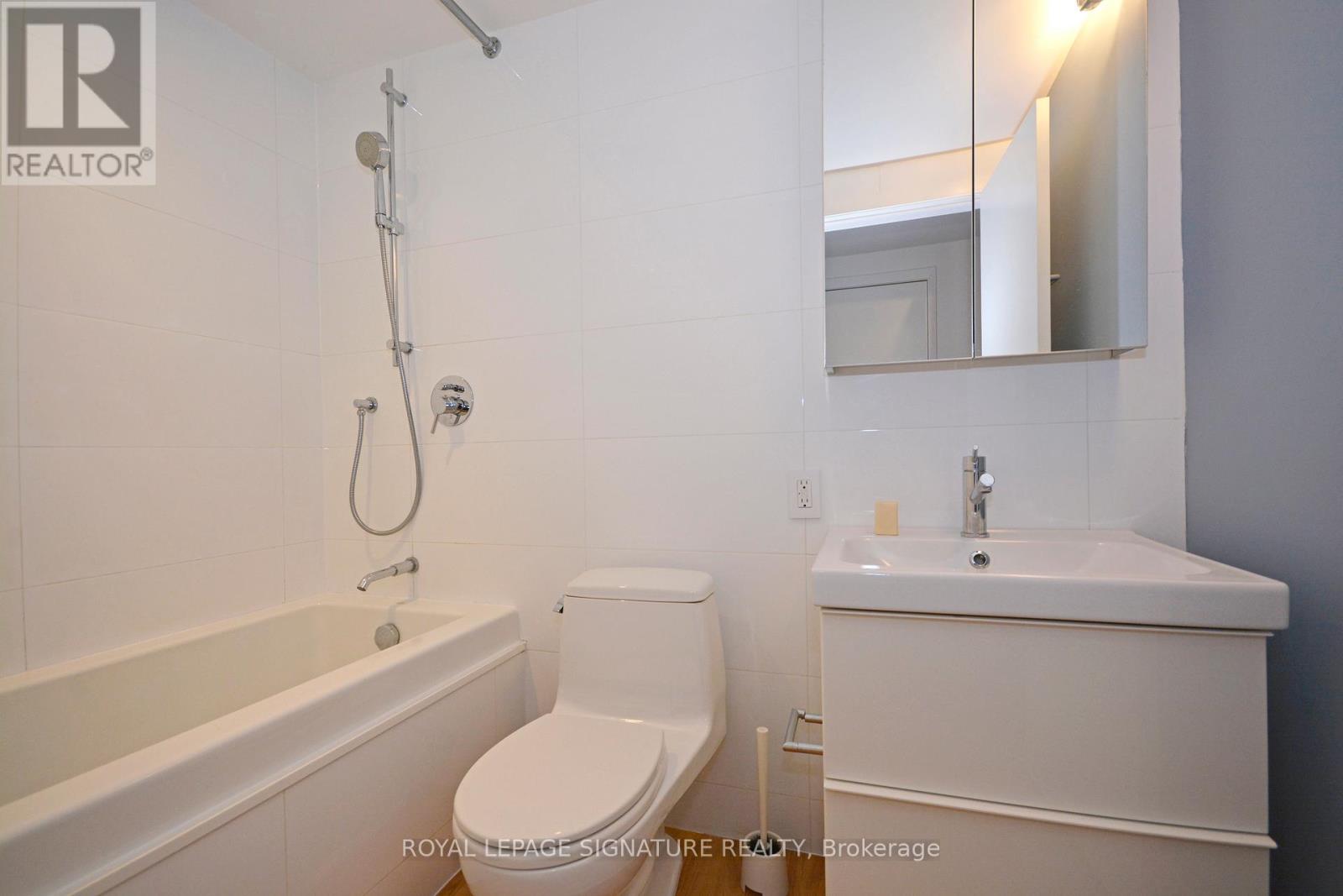 Lower - 379 Berkeley Street, Toronto, Ontario  M5A 2X8 - Photo 12 - C13109824