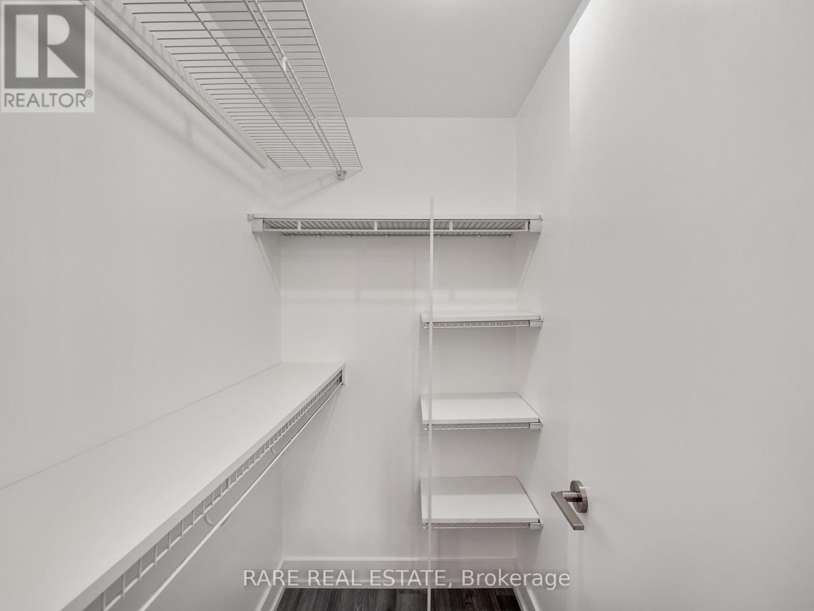 409 - 170 Chiltern Hill Road, Toronto, Ontario  M6C 0A9 - Photo 13 - C13109854
