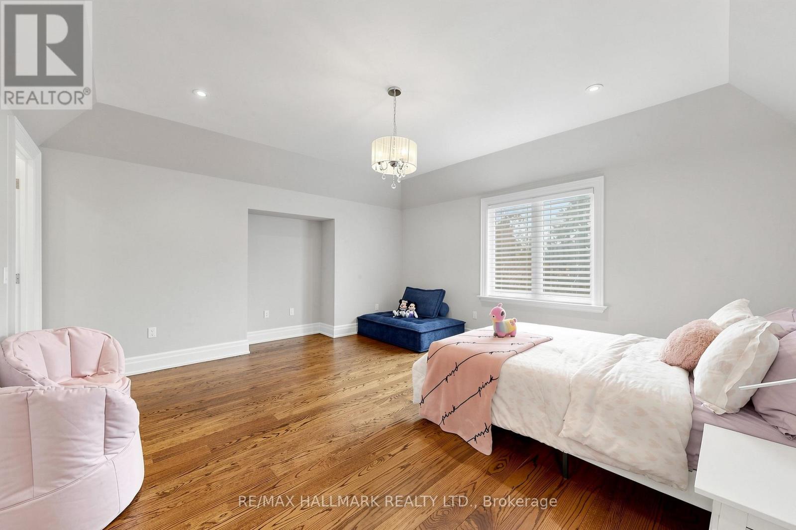 50 Lloydminster Crescent, Toronto, Ontario  M2M 2S1 - Photo 29 - C13109938