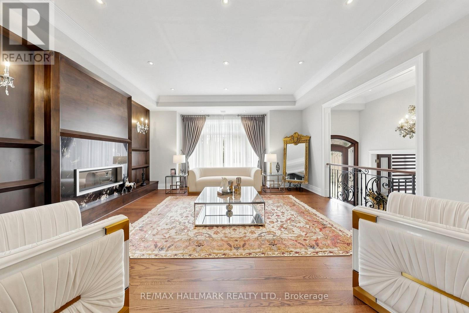 50 Lloydminster Crescent, Toronto, Ontario  M2M 2S1 - Photo 3 - C13109938