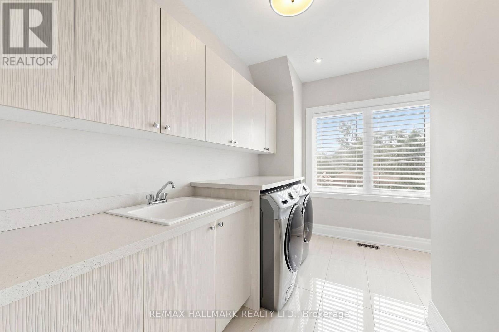 50 Lloydminster Crescent, Toronto, Ontario  M2M 2S1 - Photo 33 - C13109938