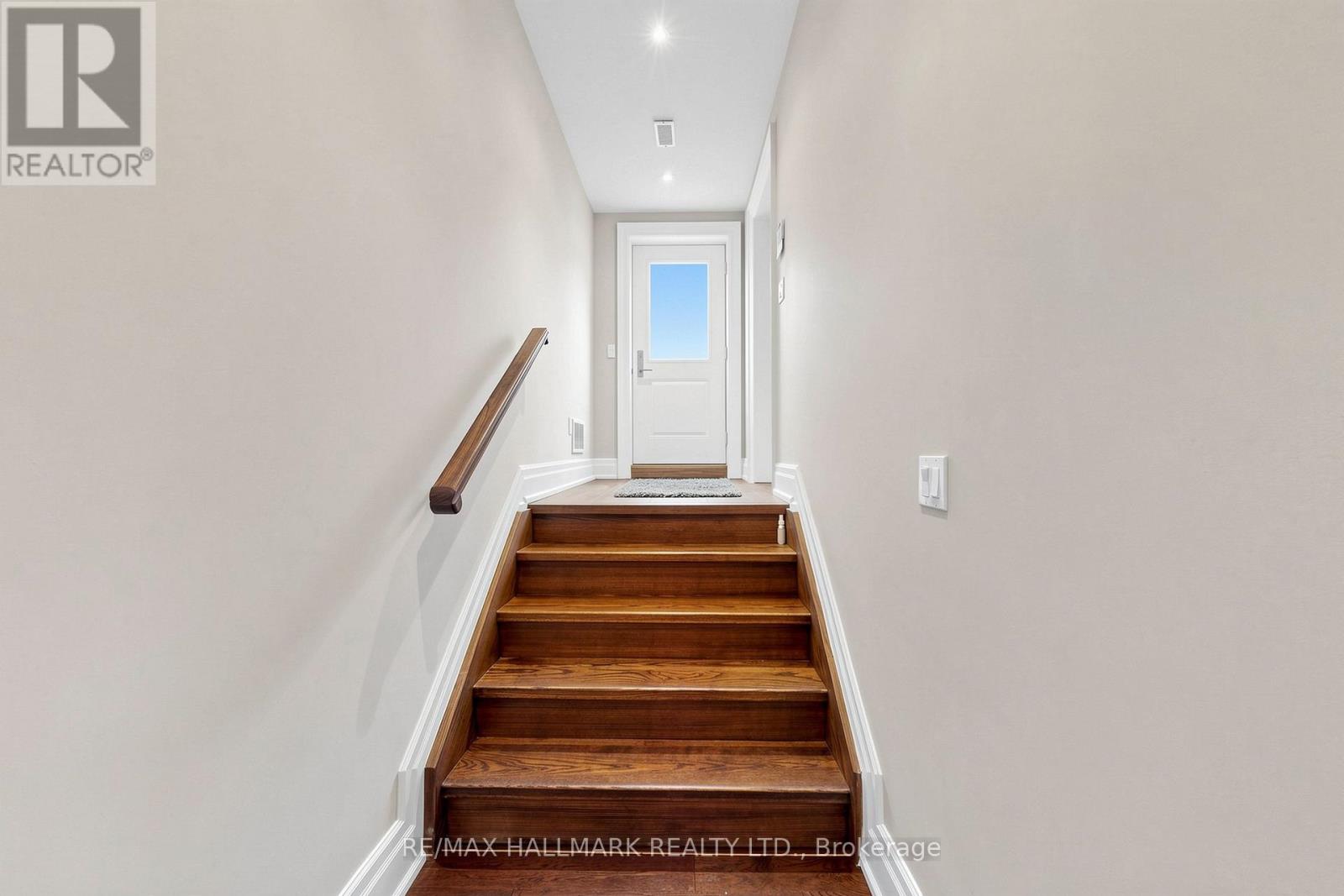 50 Lloydminster Crescent, Toronto, Ontario  M2M 2S1 - Photo 46 - C13109938