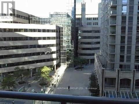 604 - 770 Bay Street, Toronto, Ontario  M5G 0A6 - Photo 17 - C13109968