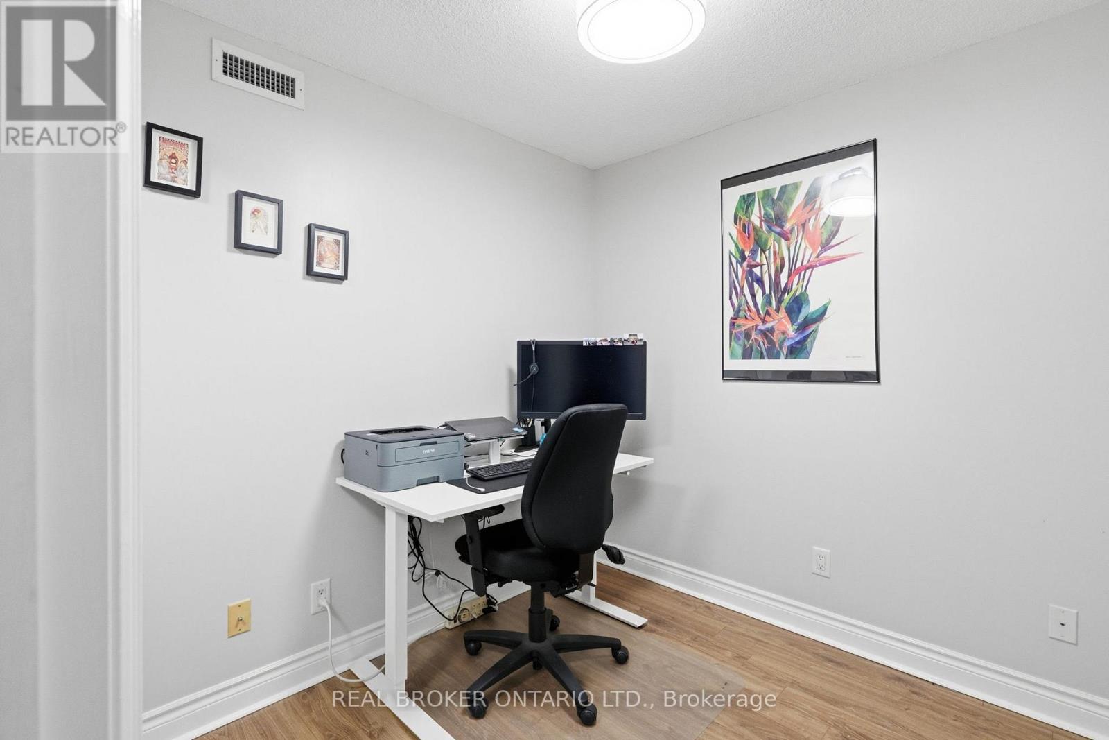 609 - 2 Clairtrell Road, Toronto, Ontario  M2N 7H5 - Photo 14 - C13109970