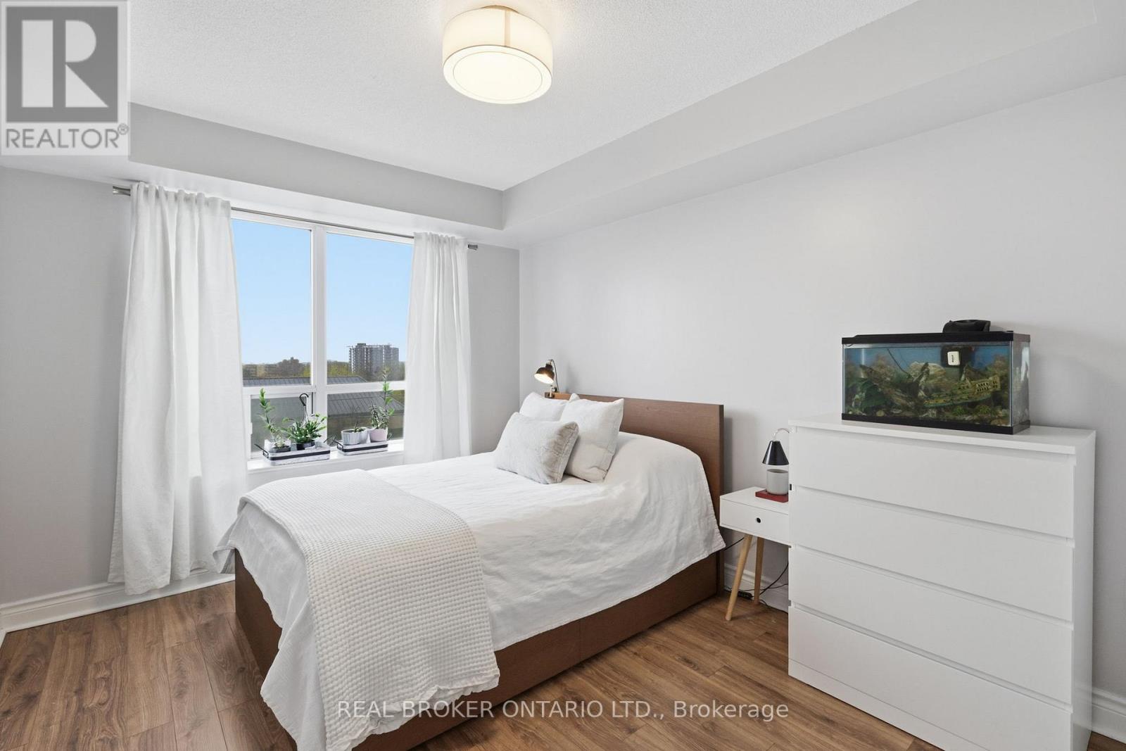 609 - 2 Clairtrell Road, Toronto, Ontario  M2N 7H5 - Photo 9 - C13109970