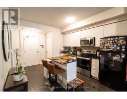 517 - 15 BRUYERES MEWS, Toronto, Ontario