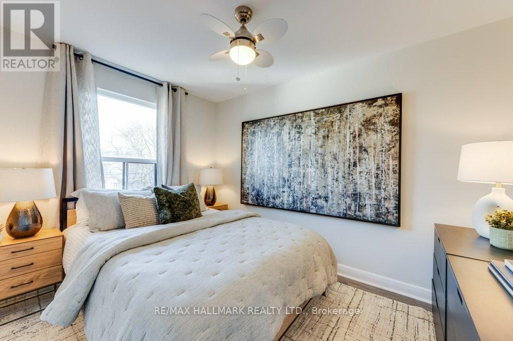 Upper - 225 Woodville Avenue, Toronto, Ontario  M4J 2R4 - Photo 24 - E13109878