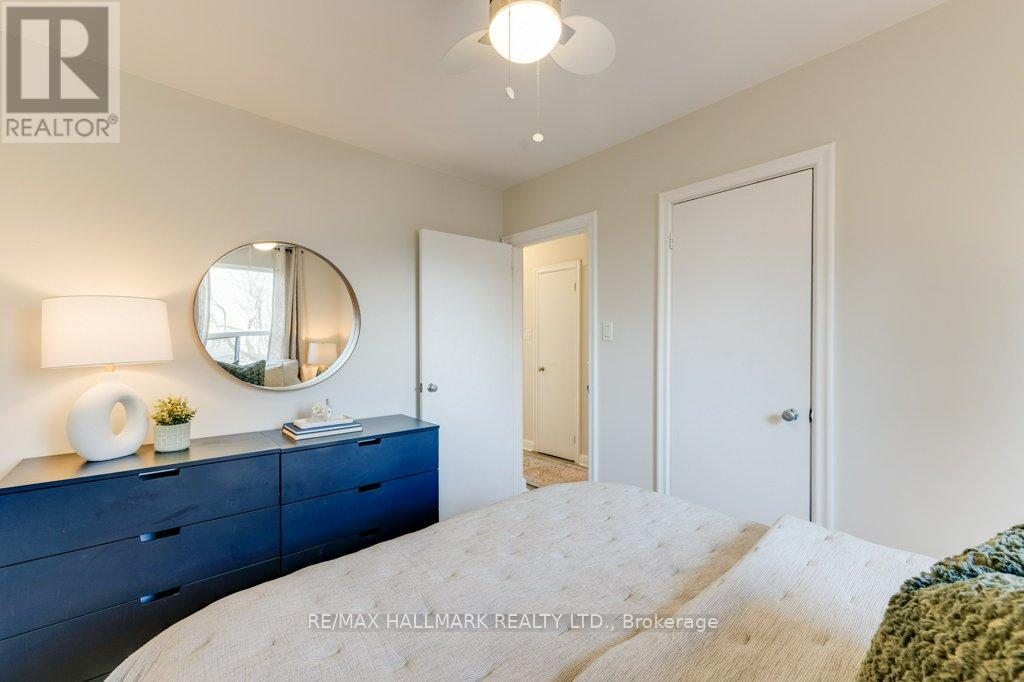 Upper - 225 Woodville Avenue, Toronto, Ontario  M4J 2R4 - Photo 25 - E13109878