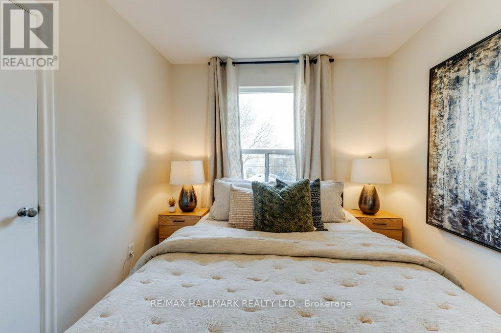 Upper - 225 Woodville Avenue, Toronto, Ontario  M4J 2R4 - Photo 28 - E13109878
