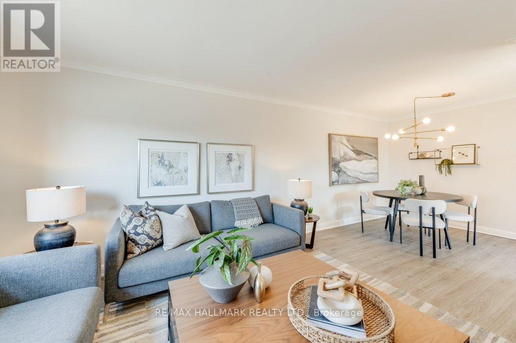 Upper - 225 Woodville Avenue, Toronto, Ontario  M4J 2R4 - Photo 4 - E13109878