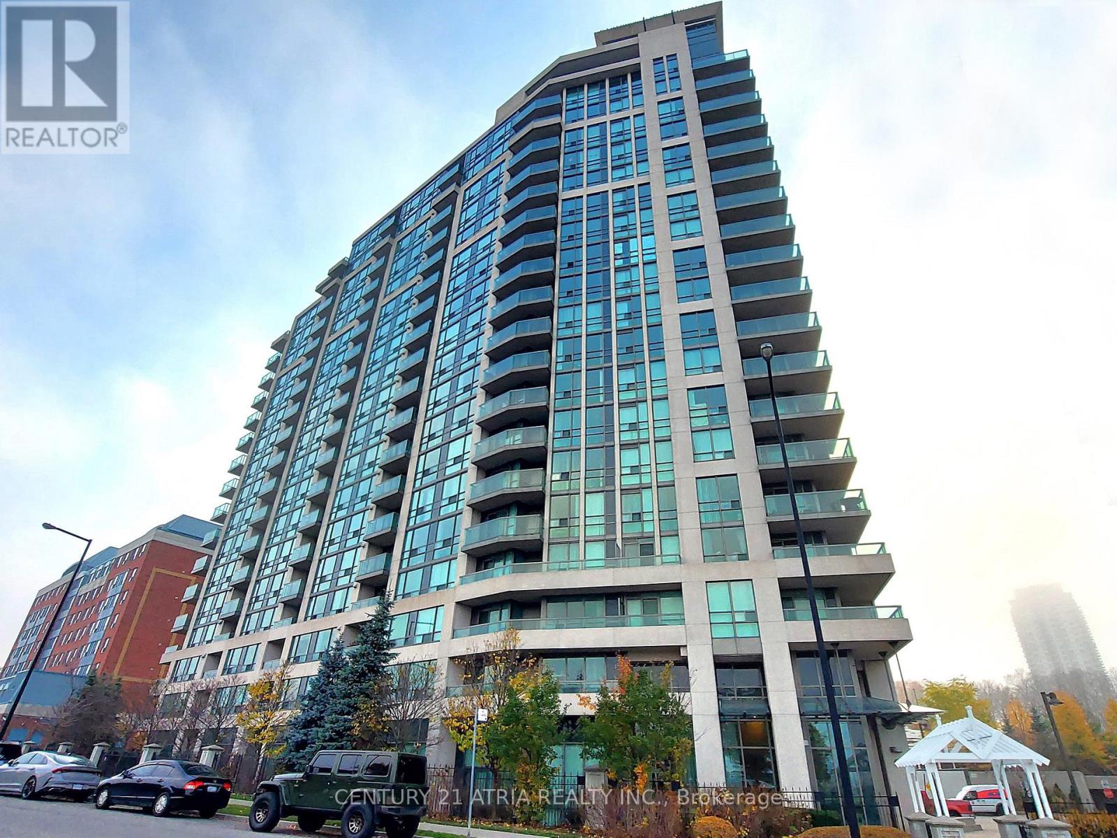 808 - 68 GRANGEWAY AVENUE, Toronto, Ontario