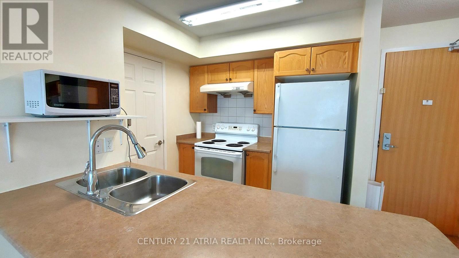 808 - 68 Grangeway Avenue, Toronto, Ontario  M1H 0A1 - Photo 3 - E13109886