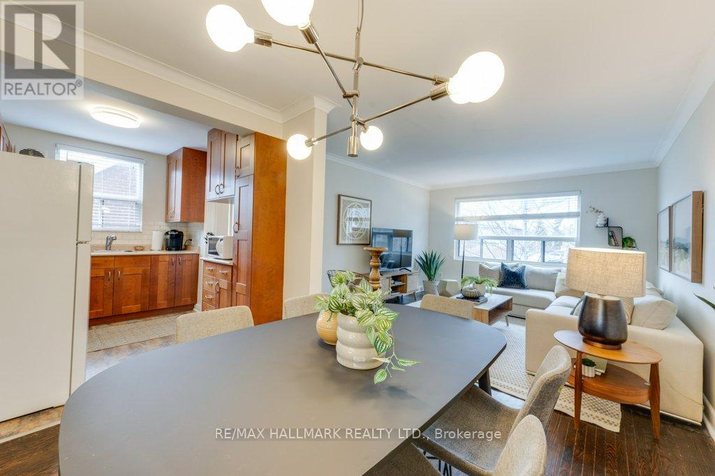Main - 225 Woodville Avenue, Toronto, Ontario  M4J 2R4 - Photo 12 - E13109918