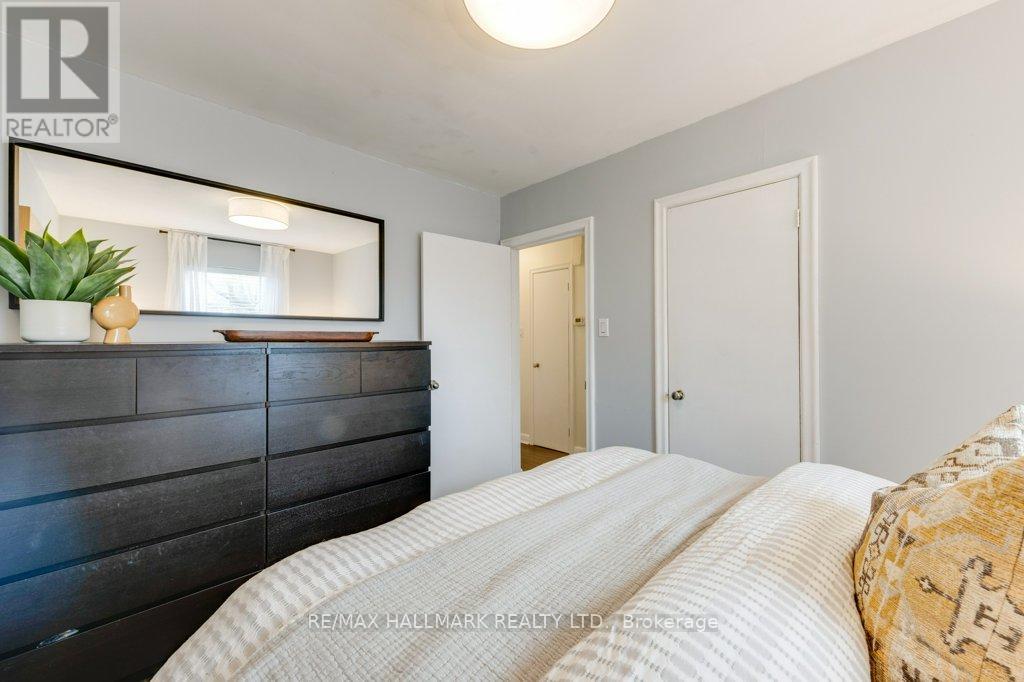 Main - 225 Woodville Avenue, Toronto, Ontario  M4J 2R4 - Photo 34 - E13109918