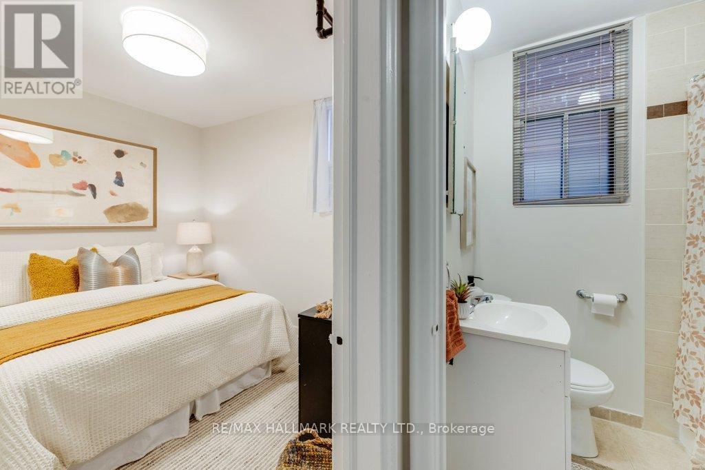 Lower - 225 Woodville Avenue, Toronto, Ontario  M4J 2R4 - Photo 15 - E13109946