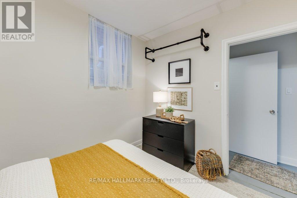 Lower - 225 Woodville Avenue, Toronto, Ontario  M4J 2R4 - Photo 21 - E13109946