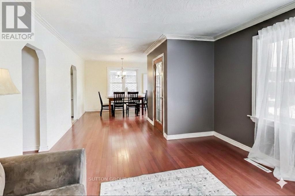 33 Mystic Avenue, Toronto, Ontario  M1L 4G8 - Photo 4 - E13109988