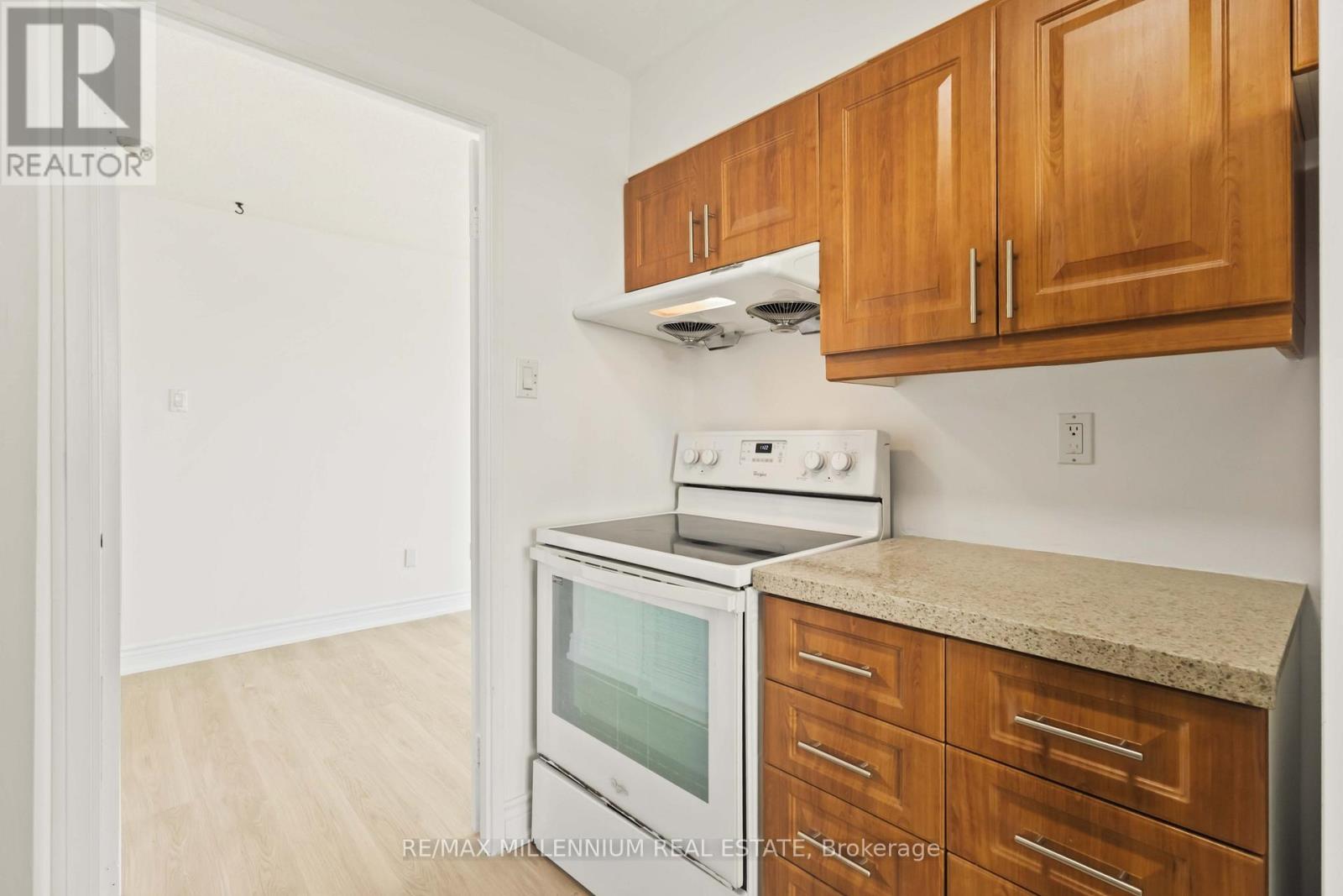 906 - 3050 Ellesmere Road, Toronto, Ontario M1E 4C2 - Photo 18 - E13110036