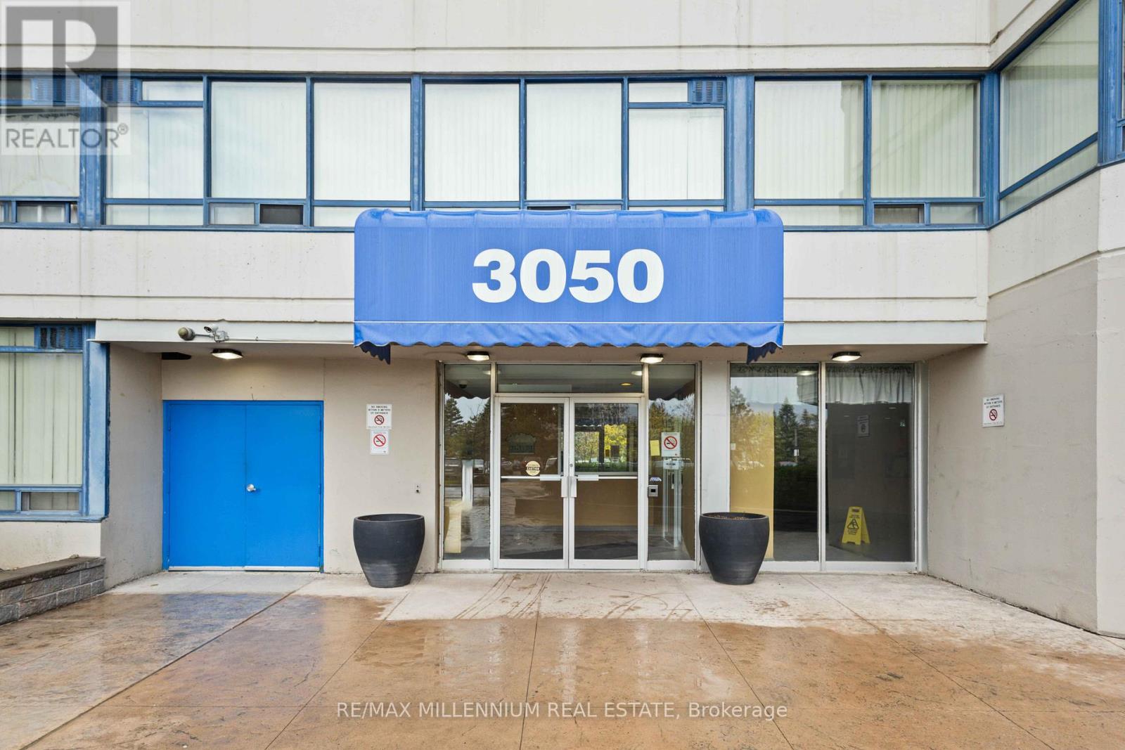 906 - 3050 Ellesmere Road, Toronto, Ontario M1E 4C2 - Photo 2 - E13110036
