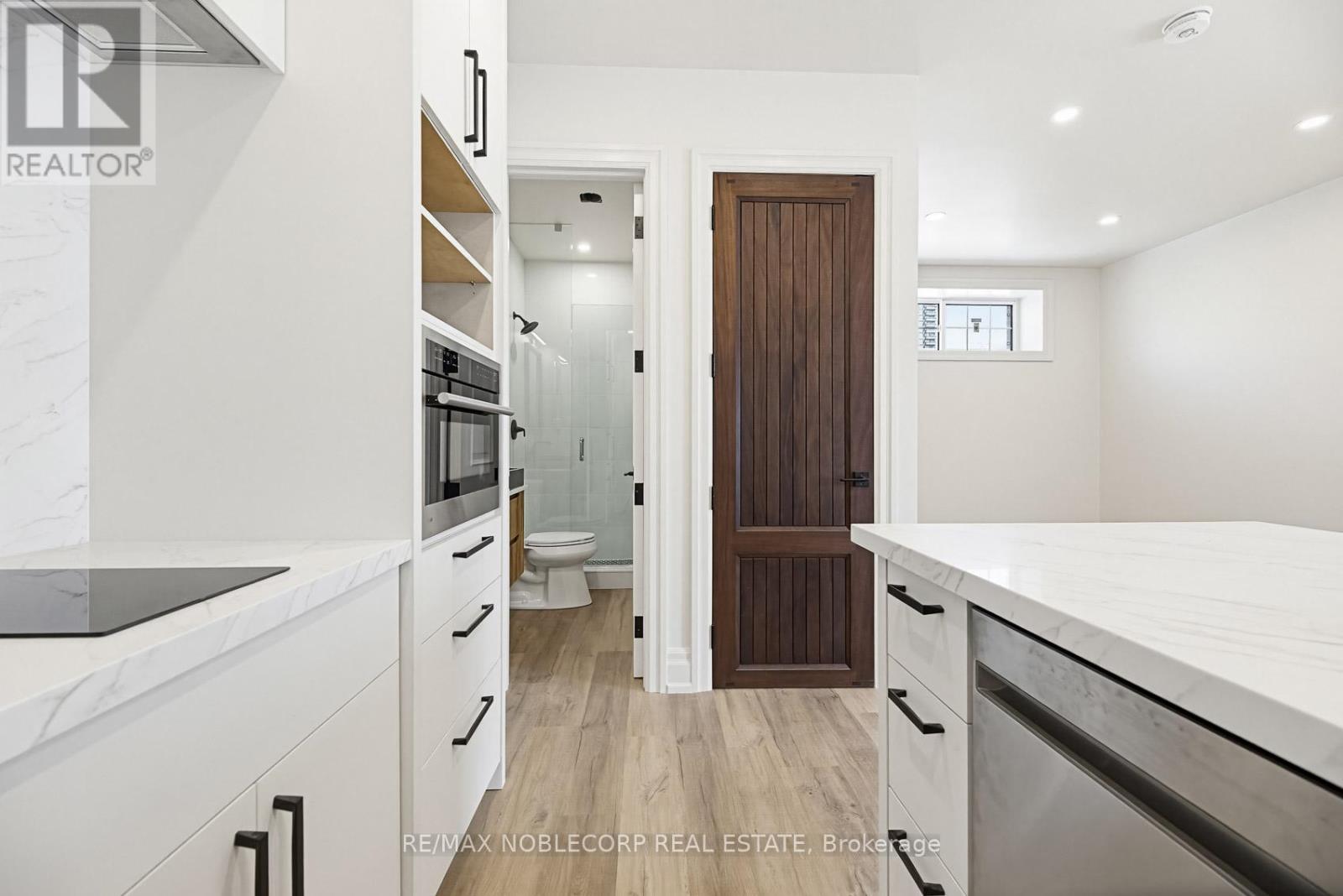 5 - 108 Enderby Road, Toronto, Ontario  M4E 2S5 - Photo 8 - E13110058