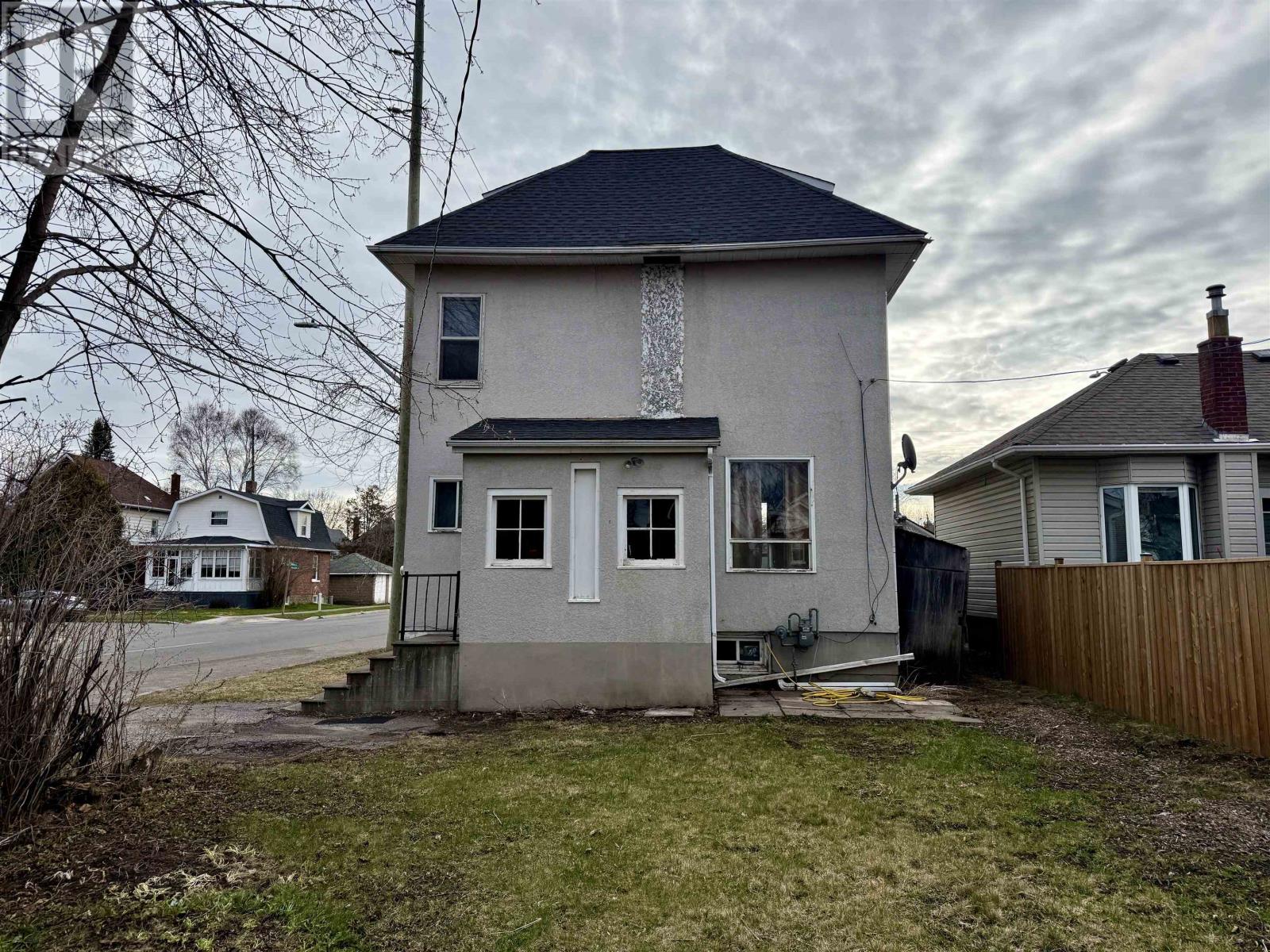 135 Norah St N, Thunder Bay, Ontario  P7C 4G9 - Photo 14 - TB2600976