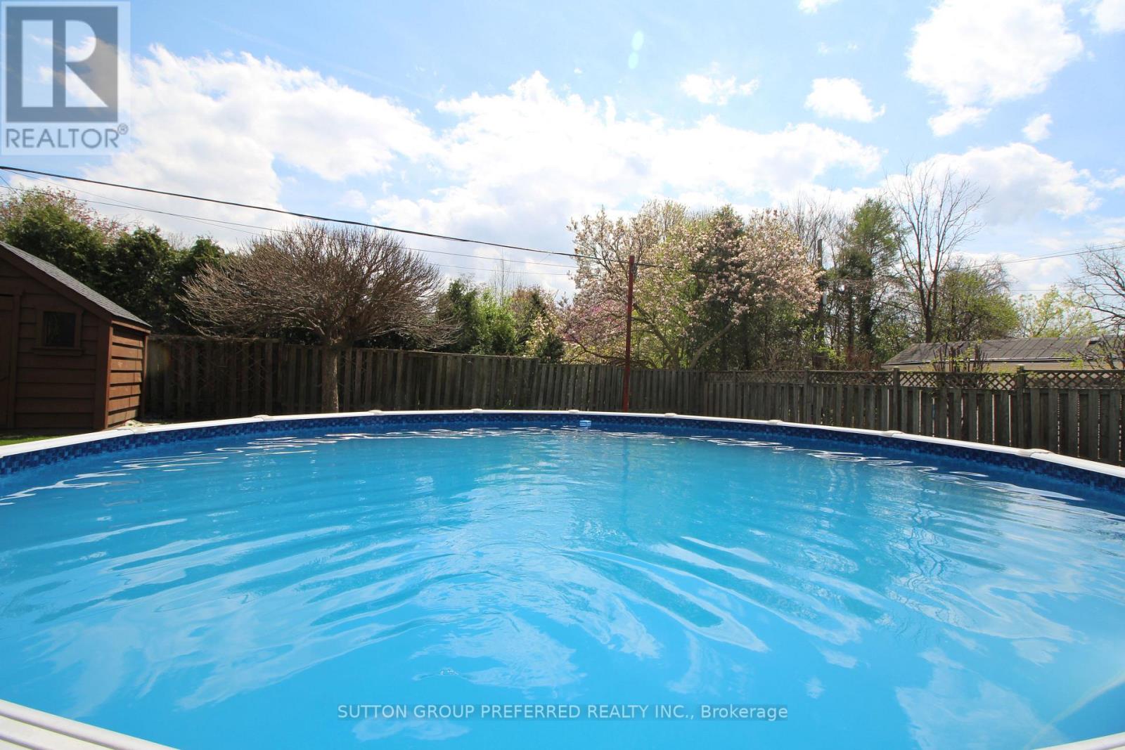 737 Whetter Avenue, London South, Ontario  N6C 2H1 - Photo 3 - X13109792