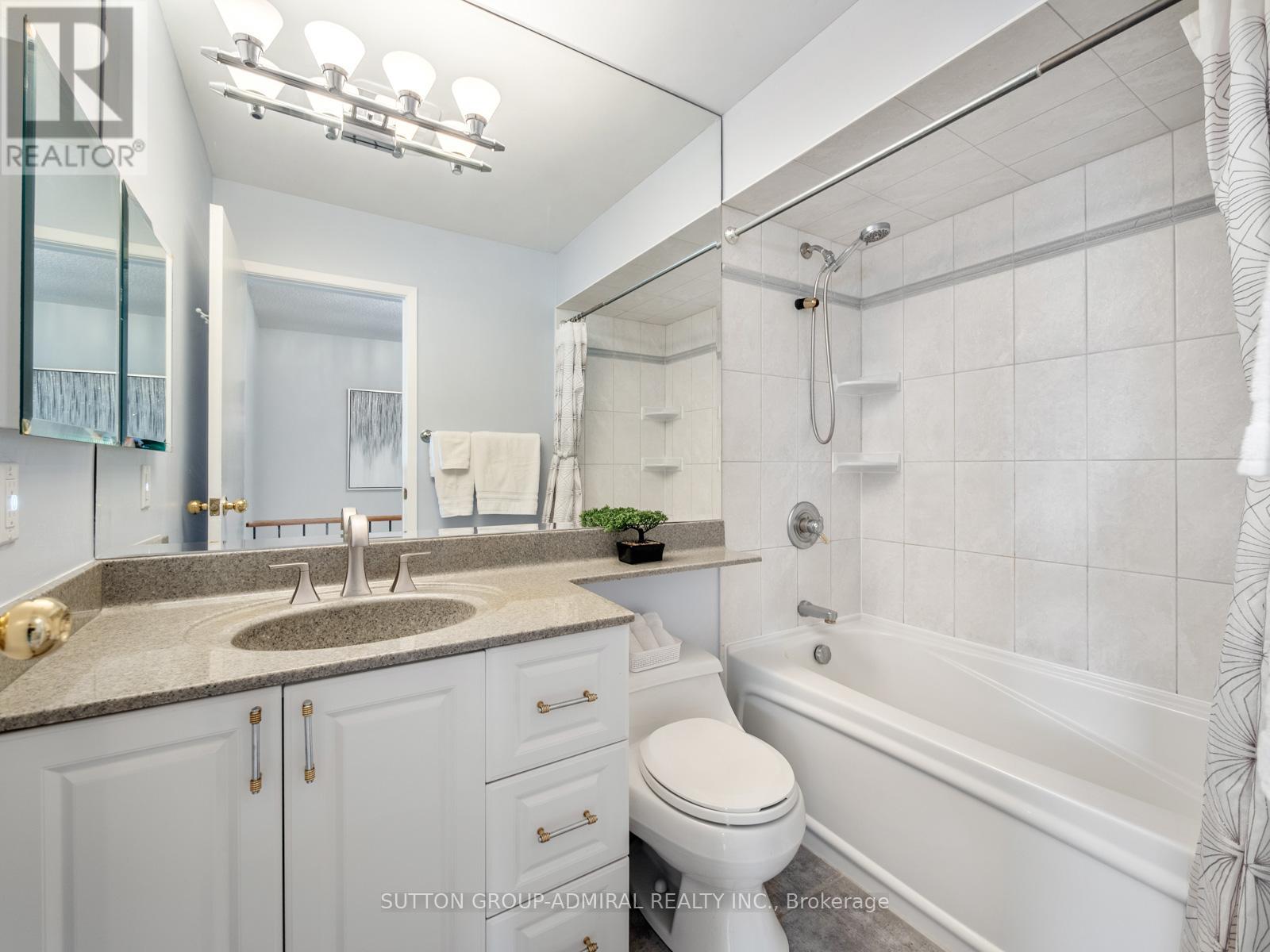 120 Glenmanor Way, Vaughan, Ontario  L4J 3E5 - Photo 21 - N13109780