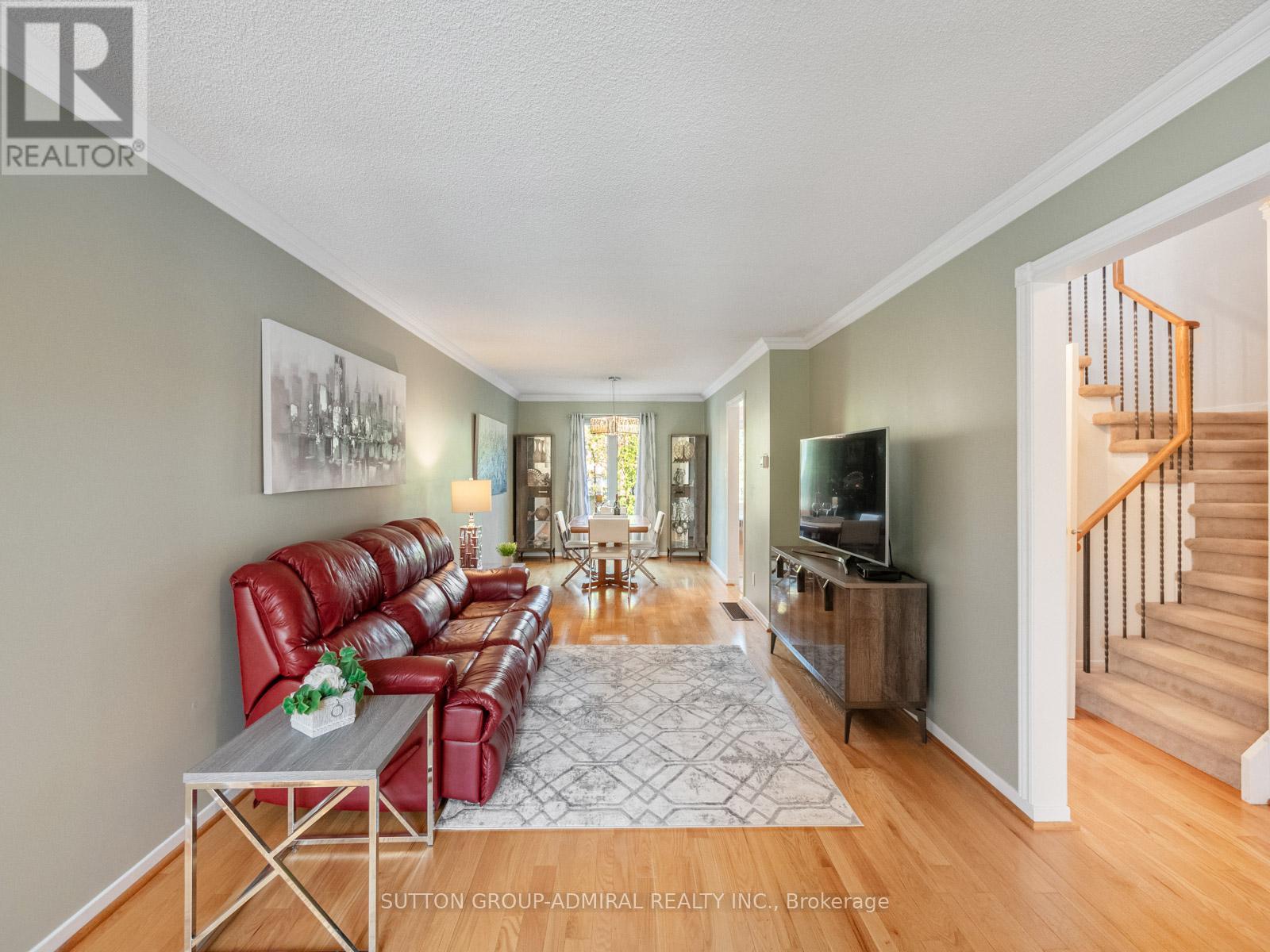 120 Glenmanor Way, Vaughan, Ontario  L4J 3E5 - Photo 7 - N13109780