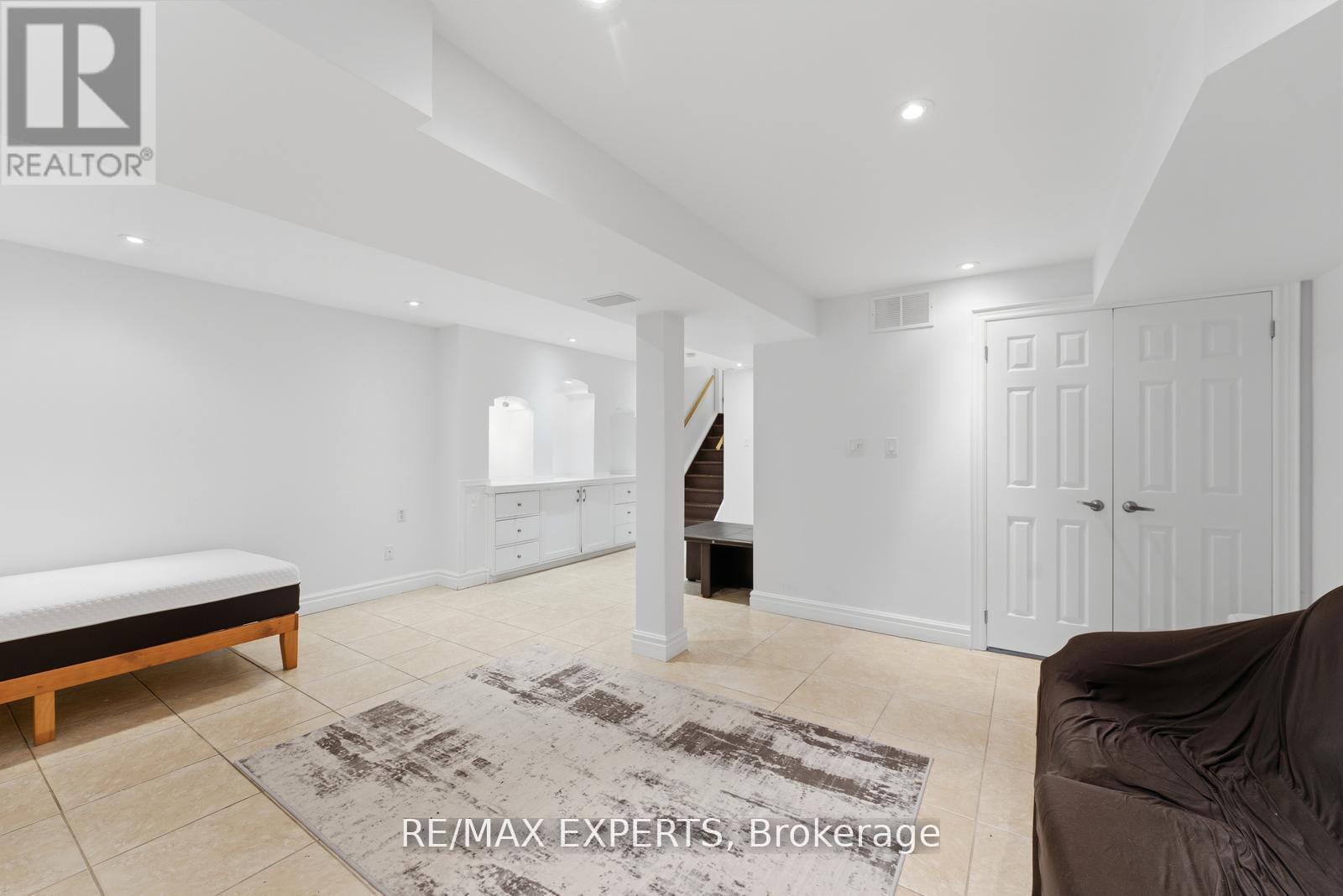 22 Wedgewood Place, Vaughan, Ontario  L4K 4X7 - Photo 27 - N13109868
