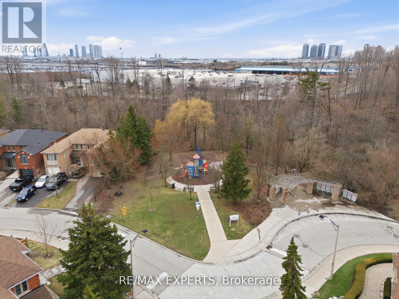 22 Wedgewood Place, Vaughan, Ontario  L4K 4X7 - Photo 38 - N13109868