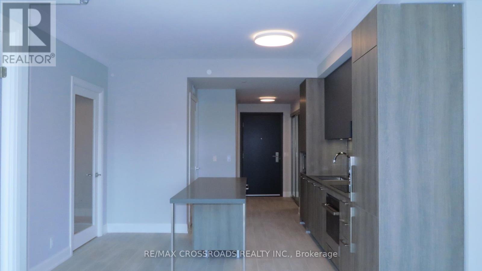 610 - 18 Water Walk Drive, Markham, Ontario  L3R 6L5 - Photo 6 - N13109884
