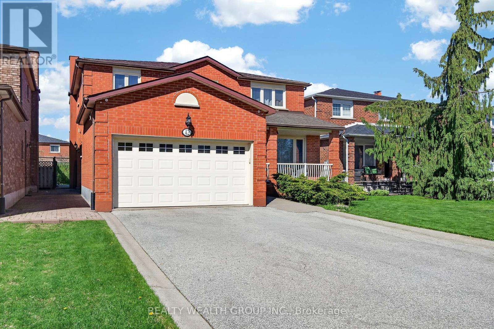 42 Cherhill Drive, Vaughan, Ontario  L6A 1H6 - Photo 2 - N13109956