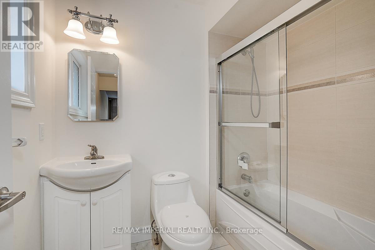 45 Kew Gardens, Richmond Hill, Ontario  L4B 1R6 - Photo 18 - N13110006