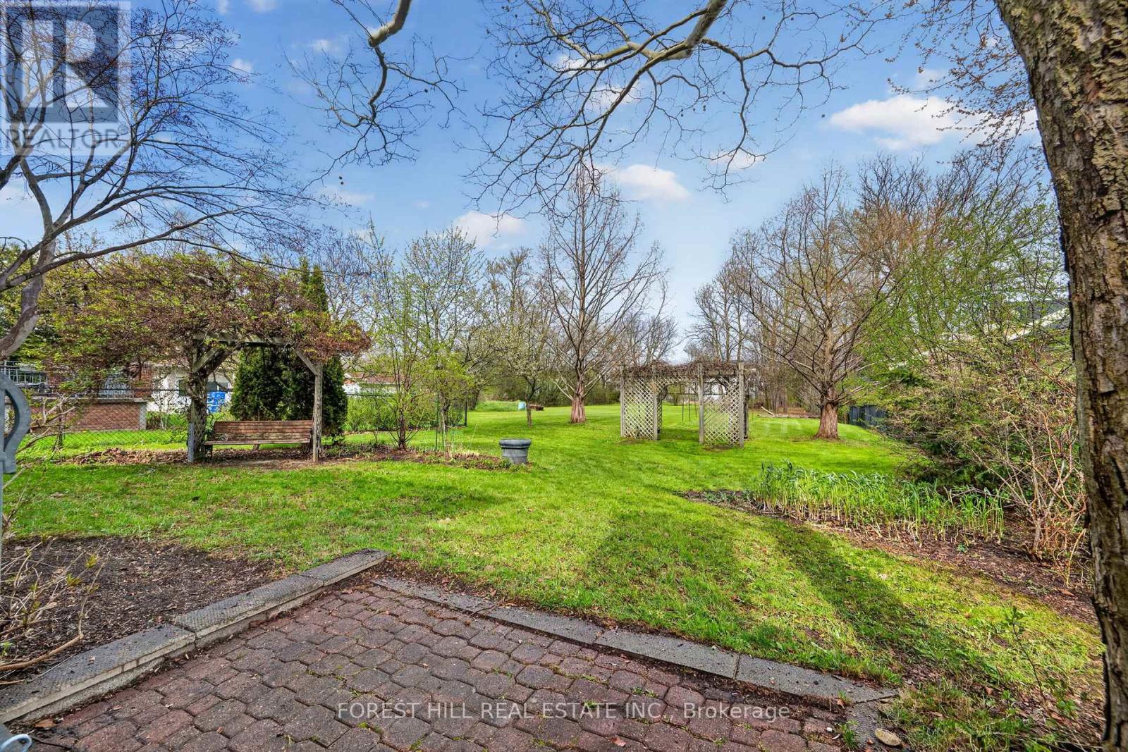 10601 Bathurst Street, Richmond Hill, Ontario  L4C 7V8 - Photo 42 - N13110070