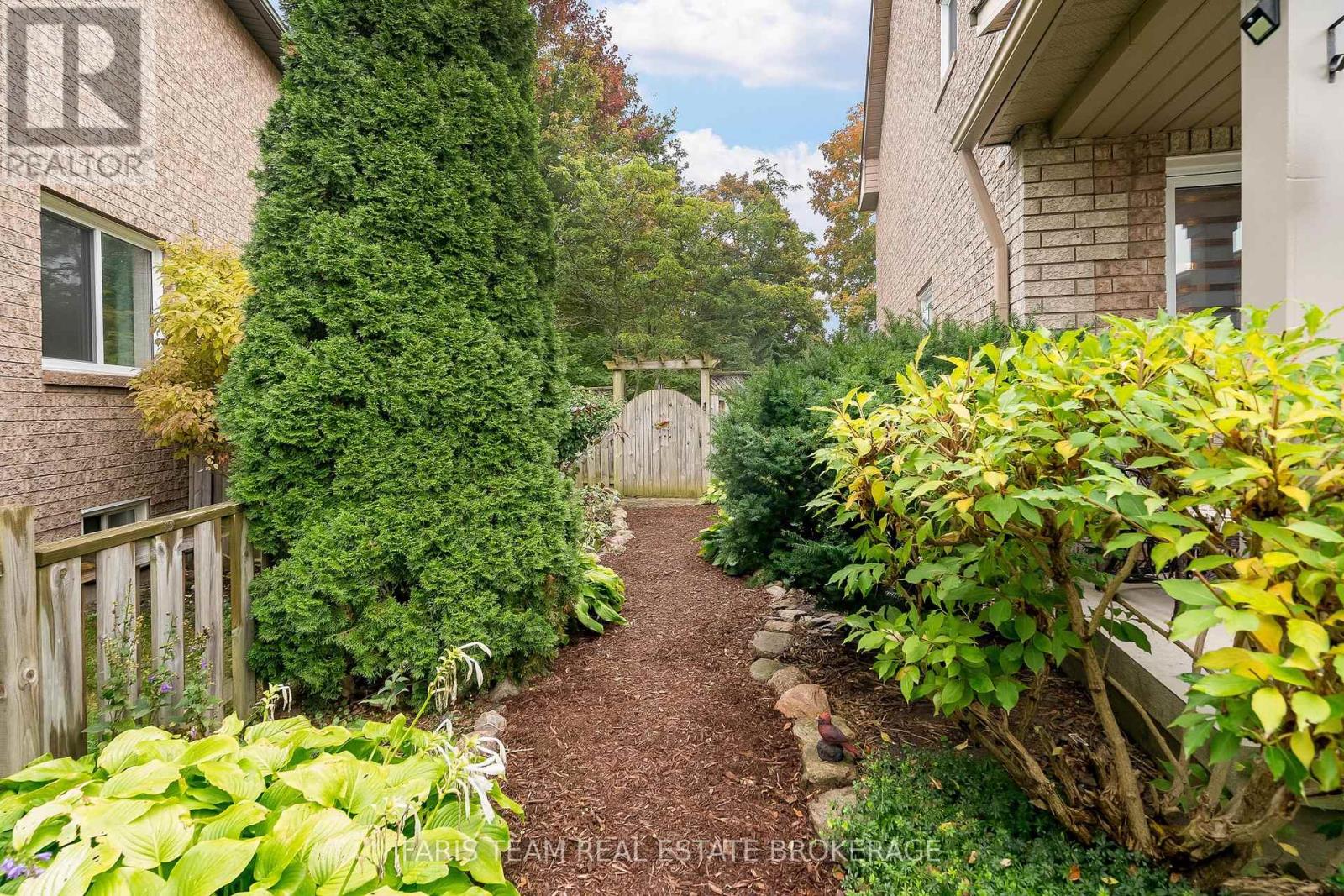 92 Brighton Road, Barrie, Ontario  L4M 6S3 - Photo 33 - S13109904