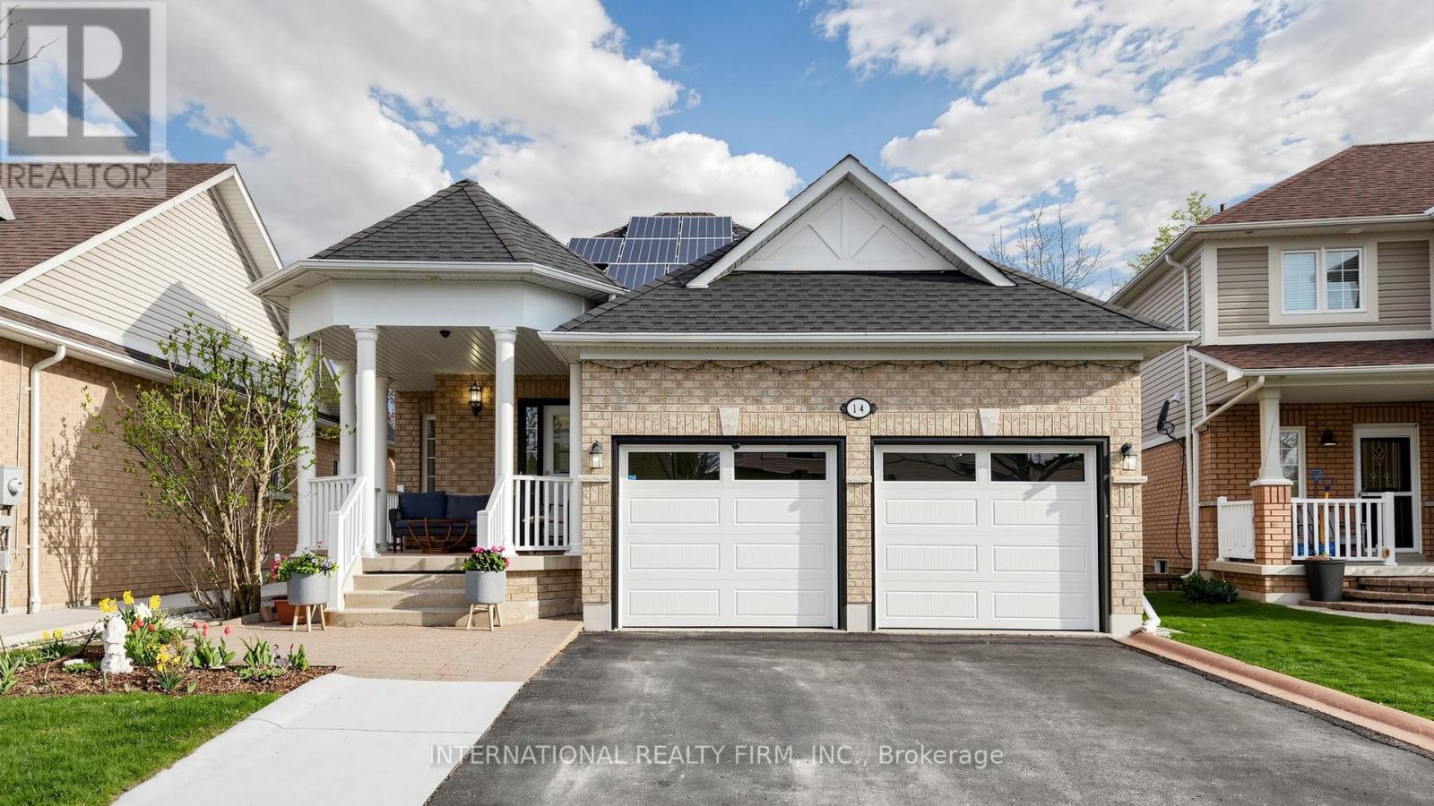 14 STUART AVENUE, Barrie, Ontario