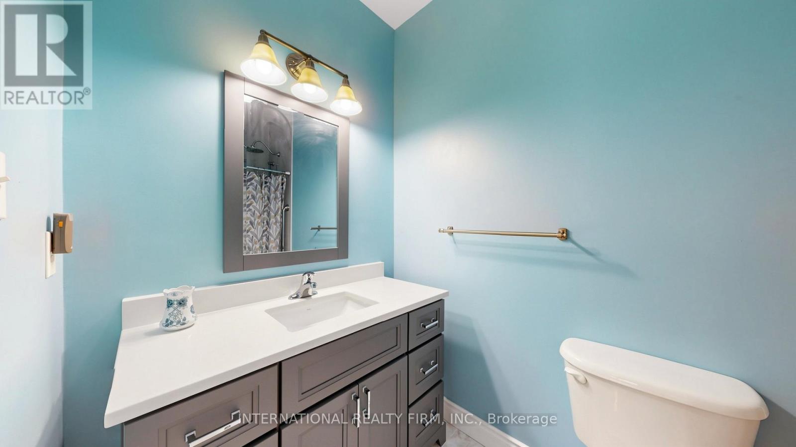 14 Stuart Avenue, Barrie, Ontario  L4M 0A1 - Photo 11 - S13109912