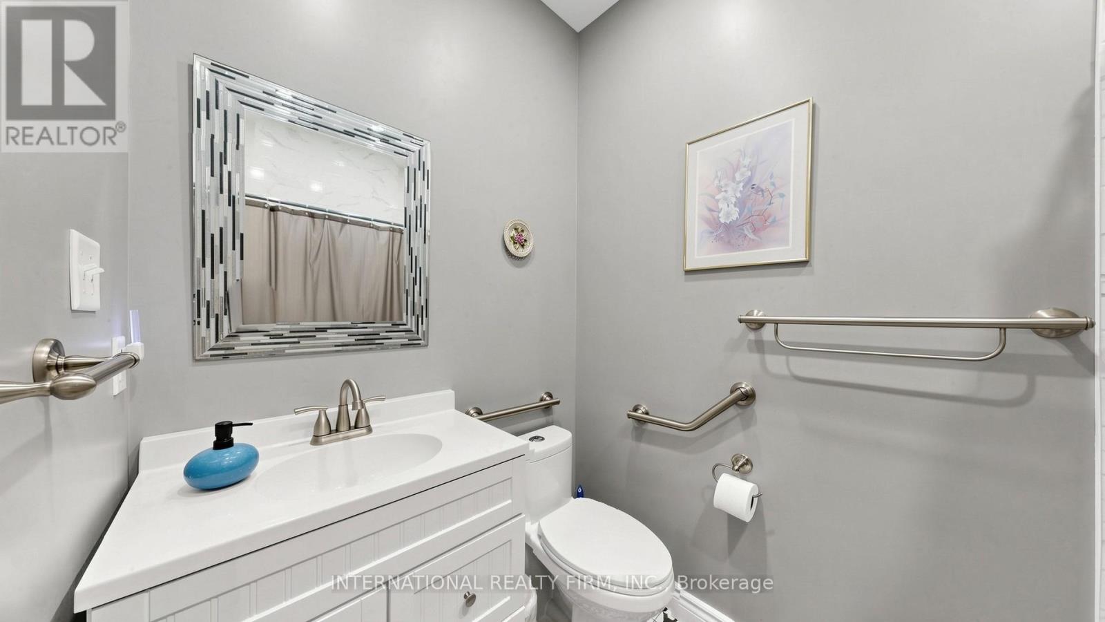 14 Stuart Avenue, Barrie, Ontario  L4M 0A1 - Photo 15 - S13109912